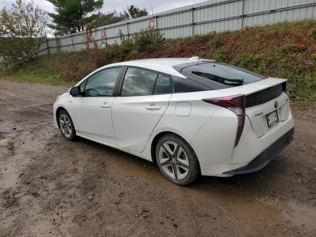 JTDKARFU3J3550717 - 2018 TOYOTA PRIUS WHITE photo 2