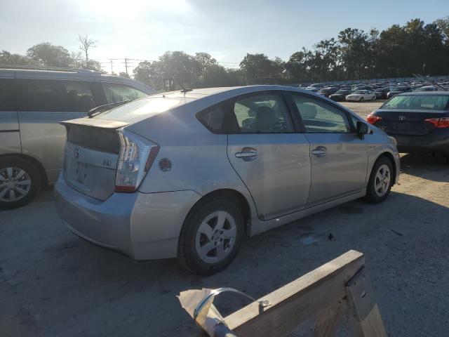 JTDKN3DU8B0284859 - 2011 TOYOTA PRIUS 银色 照片 3