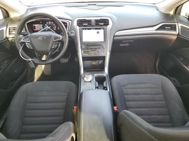 3FA6P0H72HR341683 - 2017 FORD FUSION SE 黑色 照片 8