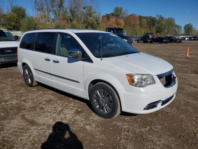 2C4RC1CG4ER304040 - 2014 CHRYSLER TOWN & COU TOURING L WHITE photo 4