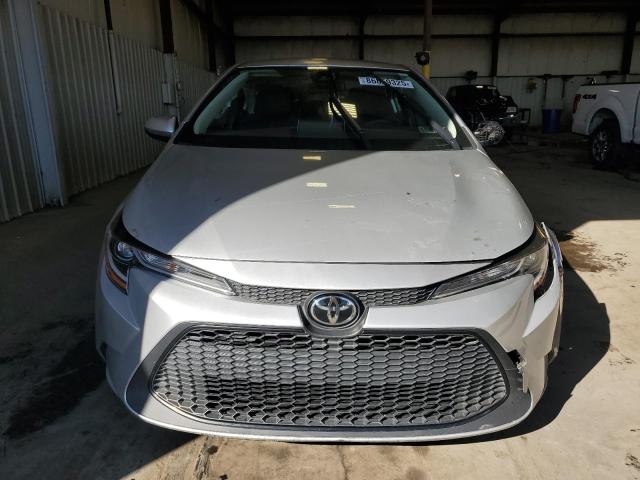 JTDEPMAE7MJ147113 - 2021 TOYOTA COROLLA LE Gümüş fotoğraf 5