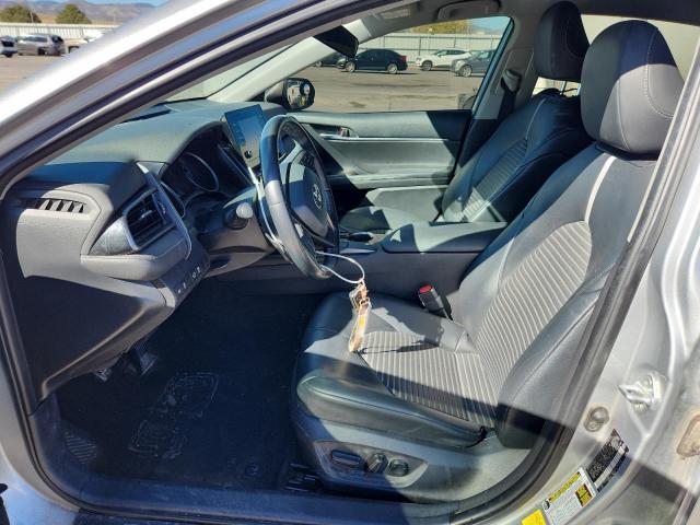 4T1G11AK9MU414972 - 2021 TOYOTA CAMRY SE SILVER photo 7