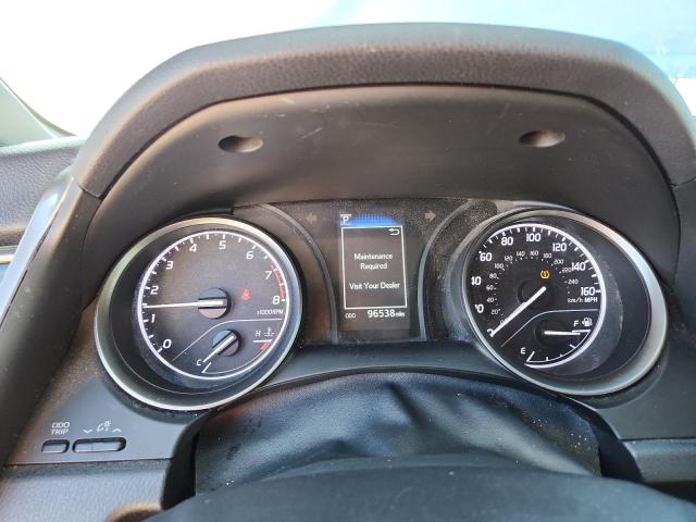 4T1G11AK9MU414972 - 2021 TOYOTA CAMRY SE SILVER photo 9