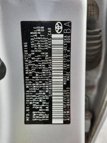 5YFBURHE2HP585683 - 2017 TOYOTA COROLLA L SILVER photo 13