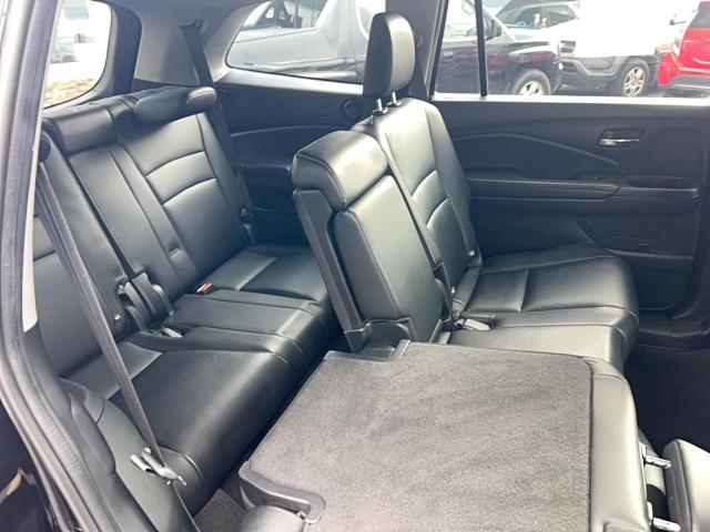 5FNYF6H55HB062124 - 2017 HONDA PILOT EXL BLACK photo 6
