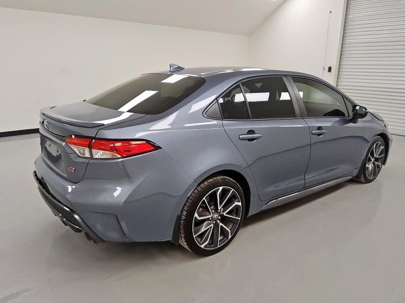 JTDS4MCE5MJ064322 - 2021 TOYOTA COROLLA SE Mavi foto 3