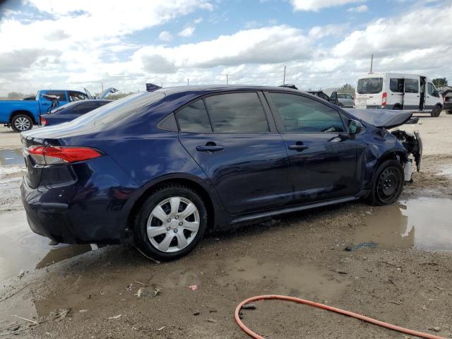 5YFEPMAE5MP268685 - 2021 TOYOTA COROLLA LE Көк фото 3