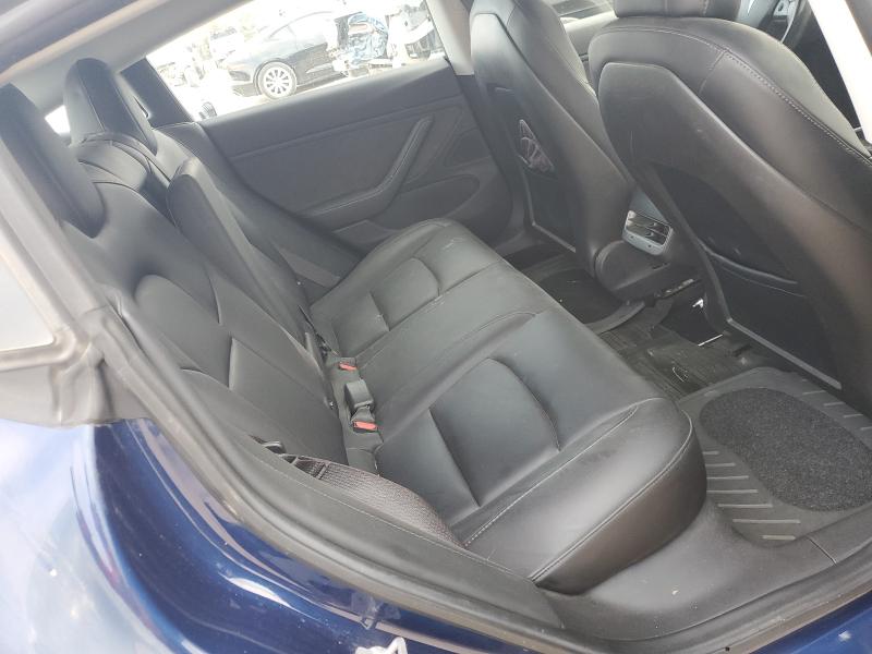 5YJ3E1EA9JF059881 - 2018 TESLA MODEL 3 ლურჯი ფოტო 10