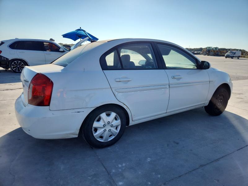 KMHCN46C29U298611 - 2009 HYUNDAI ACCENT GLS WHITE photo 3