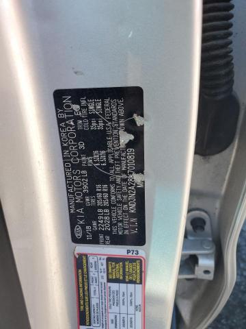 KNDJN2A28K7010819 - 2019 KIA SOUL ვერცხლისფერი ფოტო 12