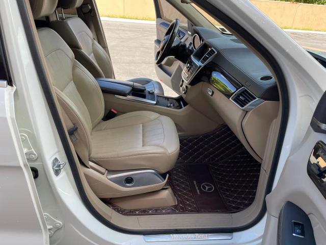 4JGDF7CE7DA233157 - 2013 MERCEDES-BENZ GL 450 4MATIC WHITE photo 5