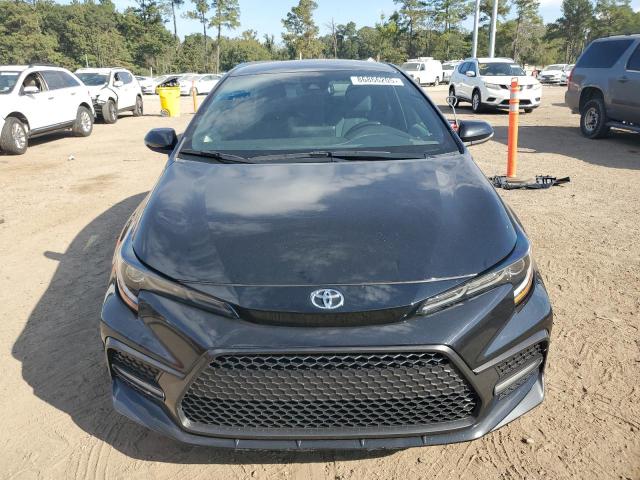 5YFS4MCE0NP127131 - 2022 TOYOTA COROLLA SE Чорний фото 5