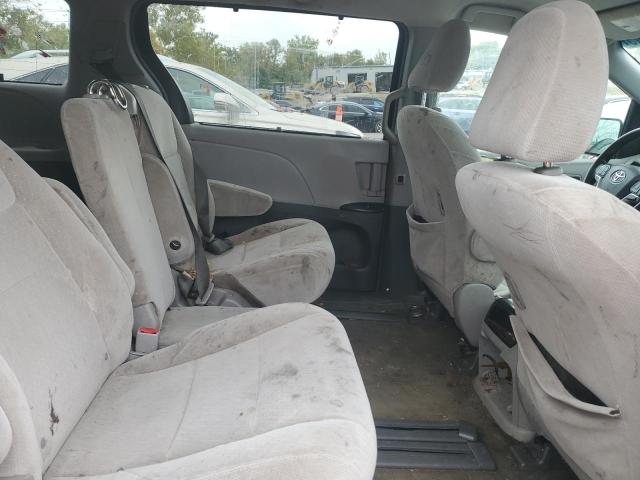 5TDKZ3DC9HS788421 - 2017 TOYOTA SIENNA LE Gümüş foto 11