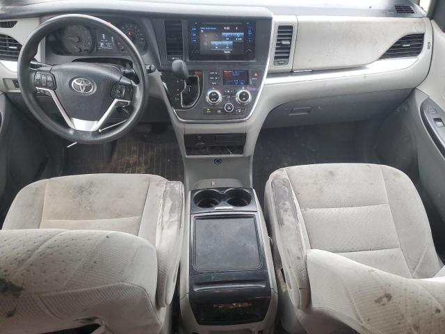 5TDKZ3DC9HS788421 - 2017 TOYOTA SIENNA LE Gümüş foto 8