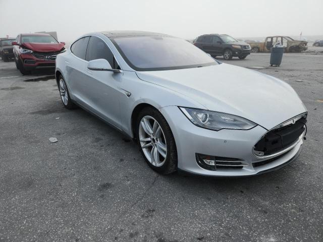 5YJSA1CN0DFP22661 - 2013 TESLA MODEL S Plata foto 4