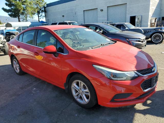 1G1BE5SMXJ7130621 - 2018 CHEVROLET CRUZE LT წითელი ფოტო 4
