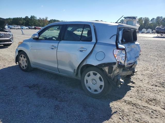 JTKKU4B43AJ057429 - 2010 TOYOTA SCION XD SILVER photo 2