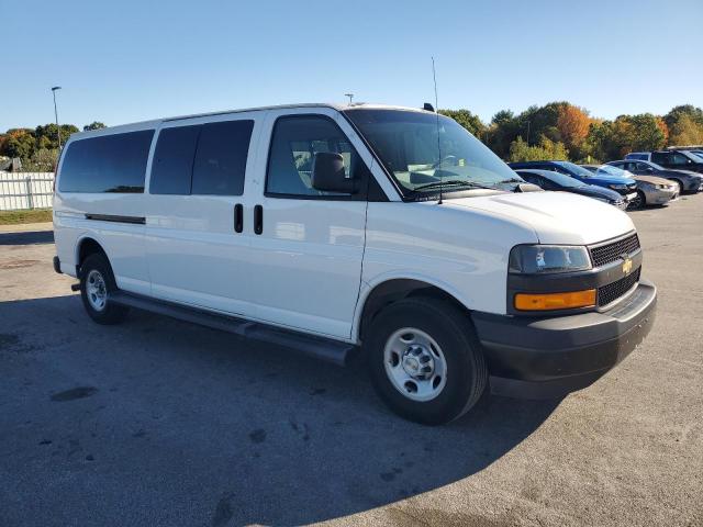 1GAZGNFP7P1260008 - 2023 CHEVROLET EXPRESS G3500 LS WHITE photo 4