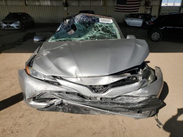 4T1B11HK0KU170044 - 2019 TOYOTA CAMRY L فضي صورة 5
