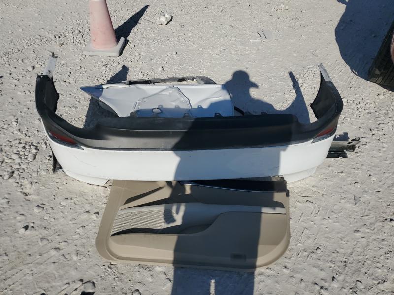 4T1B11HK0JU650714 - 2018 TOYOTA CAMRY L თეთრი ფოტო 12