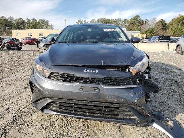 3KPF24AD8PE616494 - 2023 KIA FORTE LX GRAY photo 5