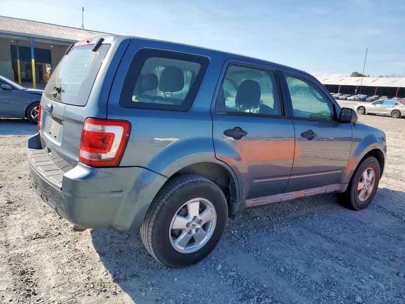 1FMCU0C72CKA49456 - 2012 FORD ESCAPE XLS ლურჯი ფოტო 3