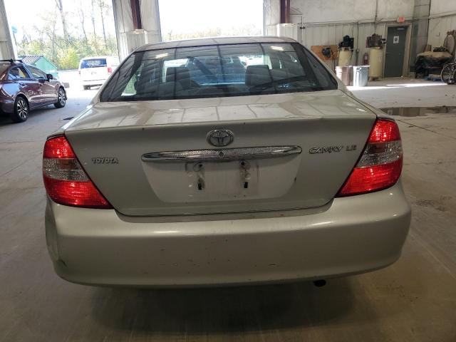 4T1BE32K83U138775 - 2003 TOYOTA CAMRY LE Արծաթագույն լուսանկար 6