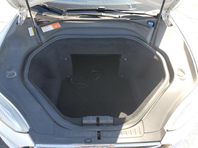 5YJSA1H18EFP65443 - 2014 TESLA MODEL S თეთრი ფოტო 11