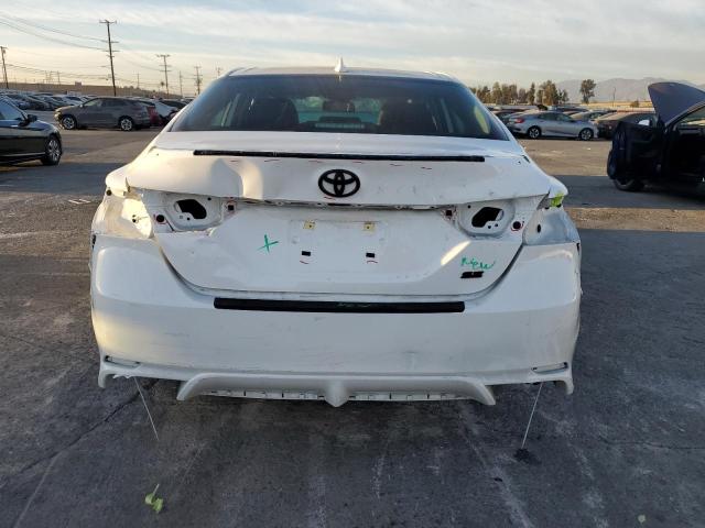 4T1T11AK3PU170223 - 2023 TOYOTA CAMRY SE NIGHT SHADE WHITE photo 6