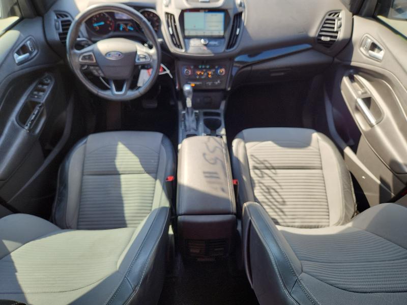 1FMCU0GD7HUA33149 - 2017 FORD ESCAPE SE WHITE photo 8