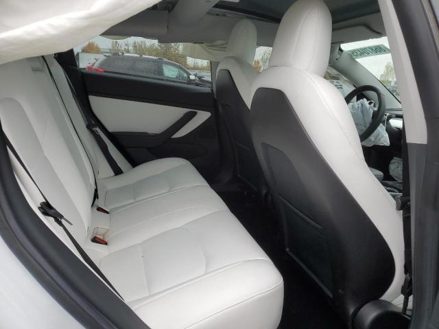 5YJ3E1EB8KF482042 - 2019 TESLA MODEL 3 Білий фото 10