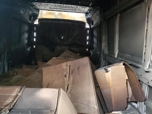 3C6TRVDG9JE131516 - 2018 RAM PROMASTER 2500 HIGH 白色 照片 10