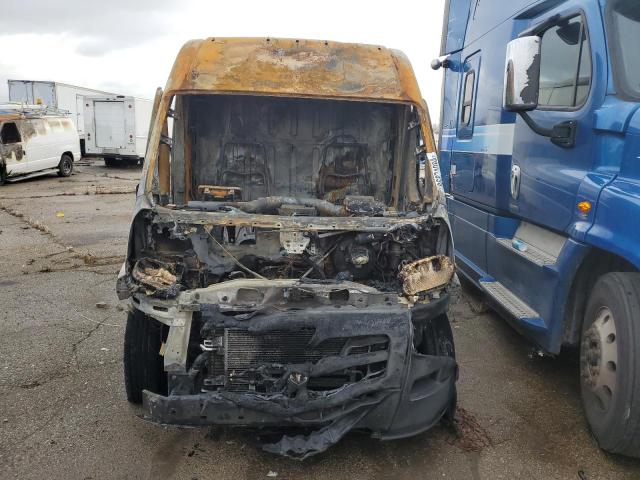 3C6TRVDG9JE131516 - 2018 RAM PROMASTER 2500 HIGH 白色 照片 5