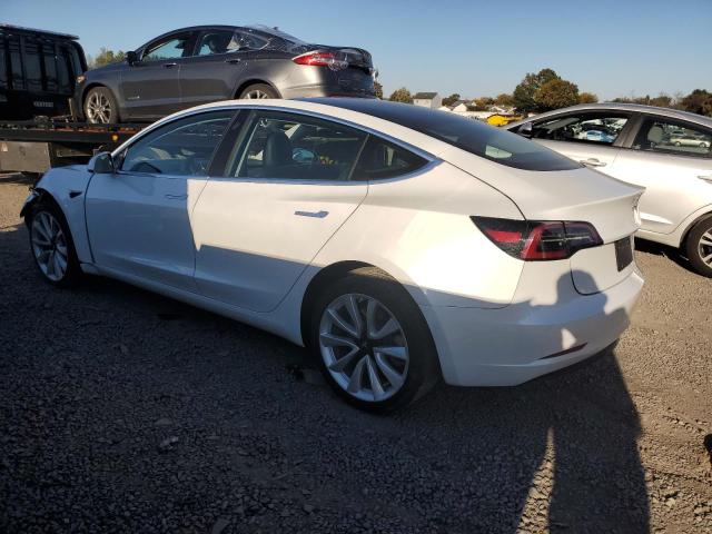 5YJ3E1EB5LF622680 - 2020 TESLA MODEL 3 Beyaz fotoğraf 2
