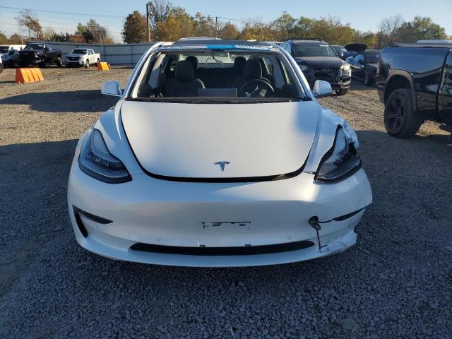 5YJ3E1EB5LF622680 - 2020 TESLA MODEL 3 Beyaz fotoğraf 5