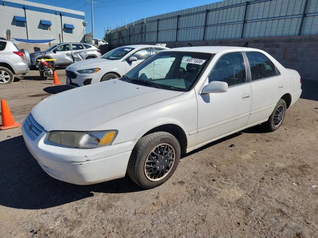 1997 TOYOTA CAMRY LE, 