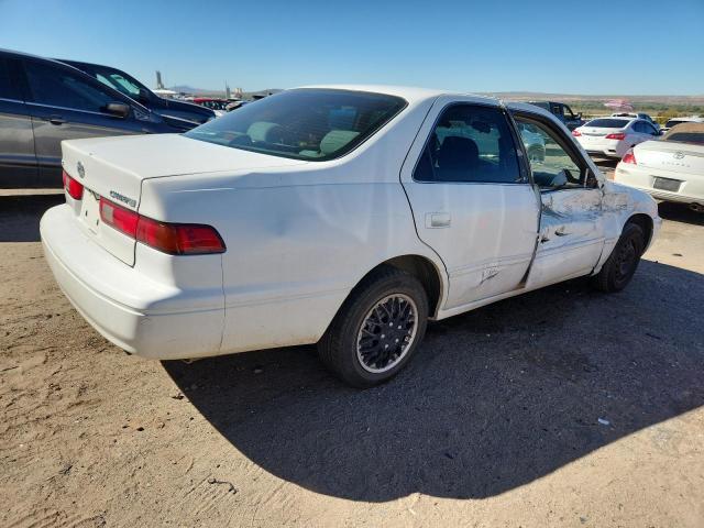 JT2BG22K5V0008058 - 1997 TOYOTA CAMRY LE WHITE photo 3