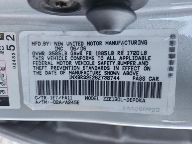 1NXBR32E26Z738744 - 2006 TOYOTA COROLLA CE فضي صورة 12