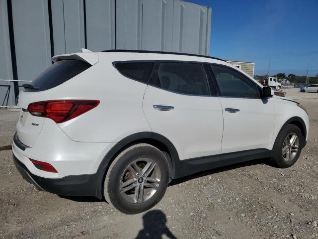 5XYZU3LB1HG422228 - 2017 HYUNDAI SANTA FE S WHITE photo 3