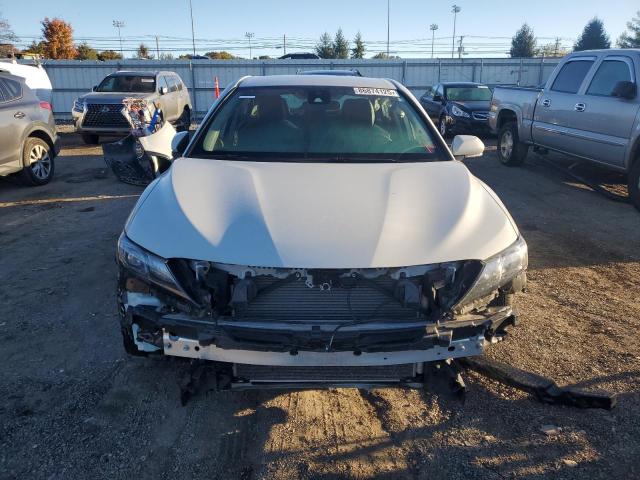 4T1G11AK1PU099122 - 2023 TOYOTA CAMRY SE NIGHT SHADE WHITE photo 5