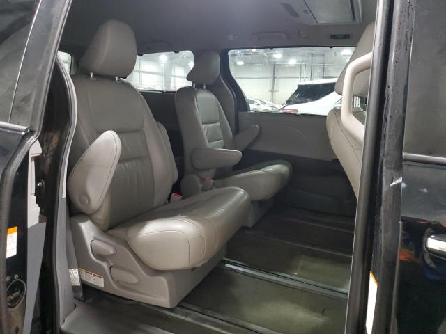 5TDDZ3DC9JS202900 - 2018 TOYOTA SIENNA XLE Noir photo 11