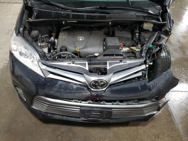 5TDDZ3DC9JS202900 - 2018 TOYOTA SIENNA XLE Noir photo 12