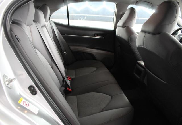 4T1B11HK8KU188985 - 2019 TOYOTA CAMRY L SILVER photo 6