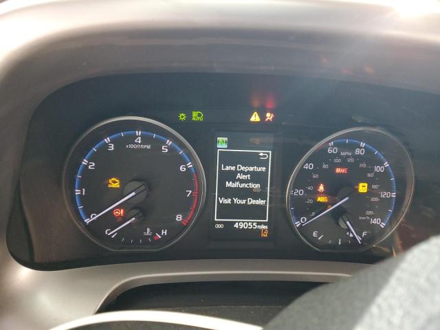 JTMZFREV8JJ171895 - 2018 TOYOTA RAV4 LE Белый фото 9