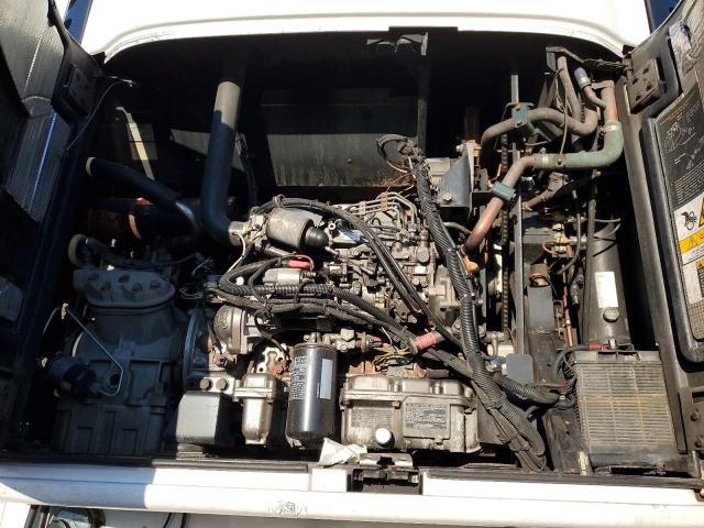 1UYVS2485DU630107 - 2013 UTILITY VS2RA 白色 照片 7