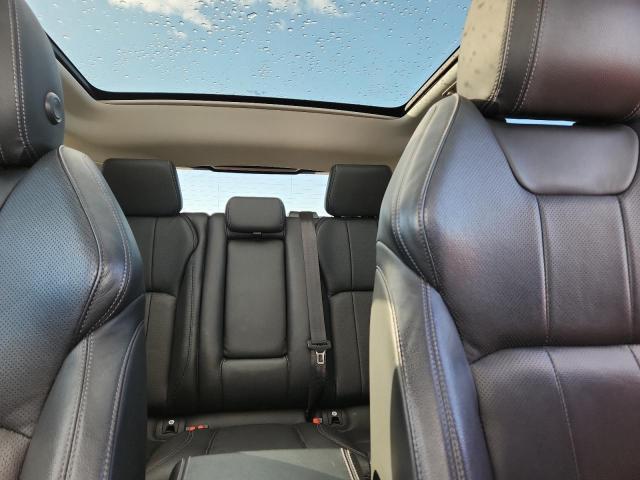 SALVP2RX6KH349867 - 2019 LAND ROVER RANGE ROVE SE WHITE photo 10