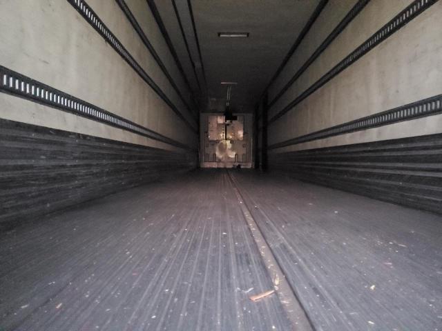 1UYVS2538DU510501 - 2013 UTILITY VS2RA 白色 照片 6