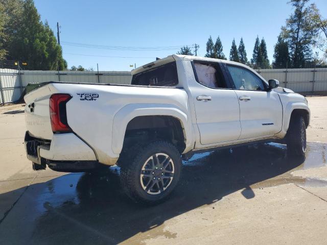 3TYLB5JN4ST061130 - 2025 TOYOTA TACOMA DOUBLE CAB WHITE photo 3