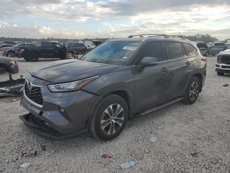 2020 TOYOTA HIGHLANDER XLE, 