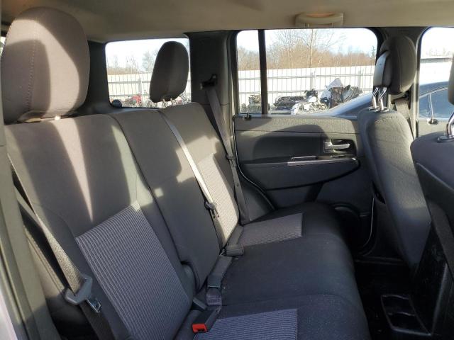 1J4PN3GK9BW523407 - 2011 JEEP LIBERTY RENEGADE 灰色 照片 11